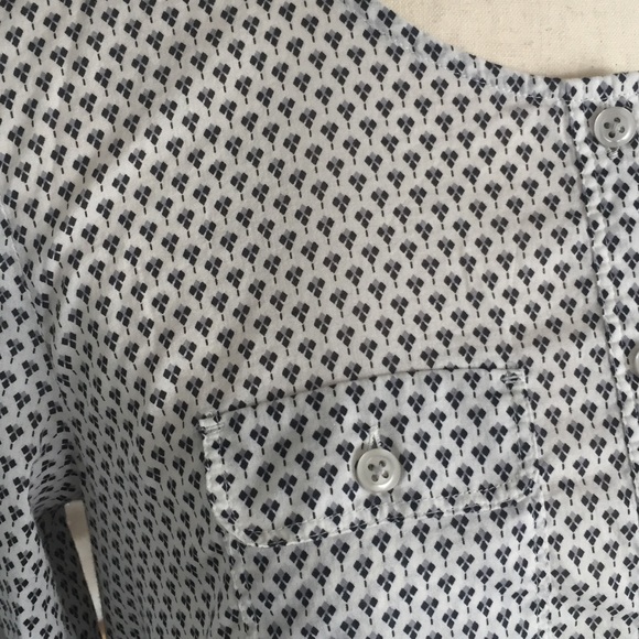 LOFT The Softened Shirt Button Up Blouse Sz S - Picture 3 of 10